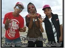 UNDERCOVER BOYS