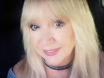 Lorrie Clark
