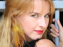 Ivana Raymonda van der Veen
