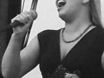 Jennifer Handling