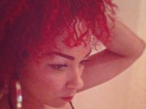 Miss R V