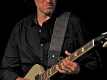 Scott Sharrard