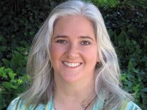 Sarah Dylan Breuer