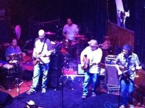 Jonny V & The Killer Bzzz