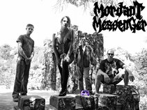 Mordant Messenger