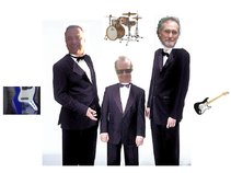 2 1/2 Men - Classic Rock and a Little Bit Country
