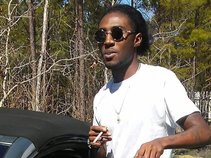 sMiLeY the Smoke-man