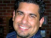 MANUEL ISLAS
