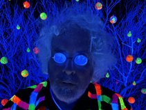 DOS  Douglas Oliver Smith