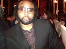 Nino Sutton | Manager