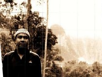 Botaq & Ayid