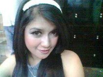 Sherly William