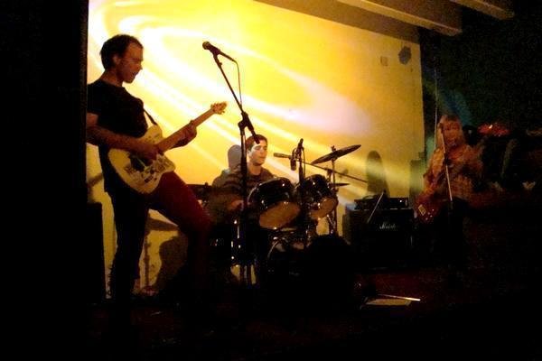 ReverbNation profile picture for @incomplete
