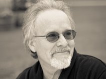 James Kahn