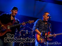 The Dirtboxwailers