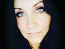 Kristi Kelli