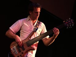 Image for phippsyg * bass
