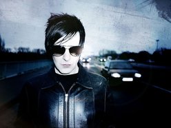 Apoptygma Berzerk
