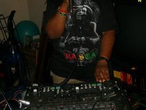 DJ rasta queen