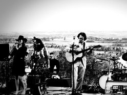 The BEN ROSE Wedding Band