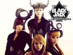2NE1 | ReverbNation