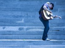 Lisa Raymond Acoustic