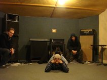 white feather band