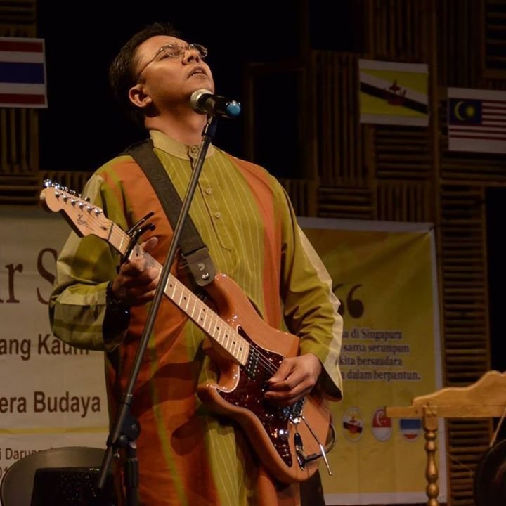 ReverbNation profile picture for @mutiara