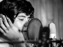 Carlile "La Voz Del Futuro"