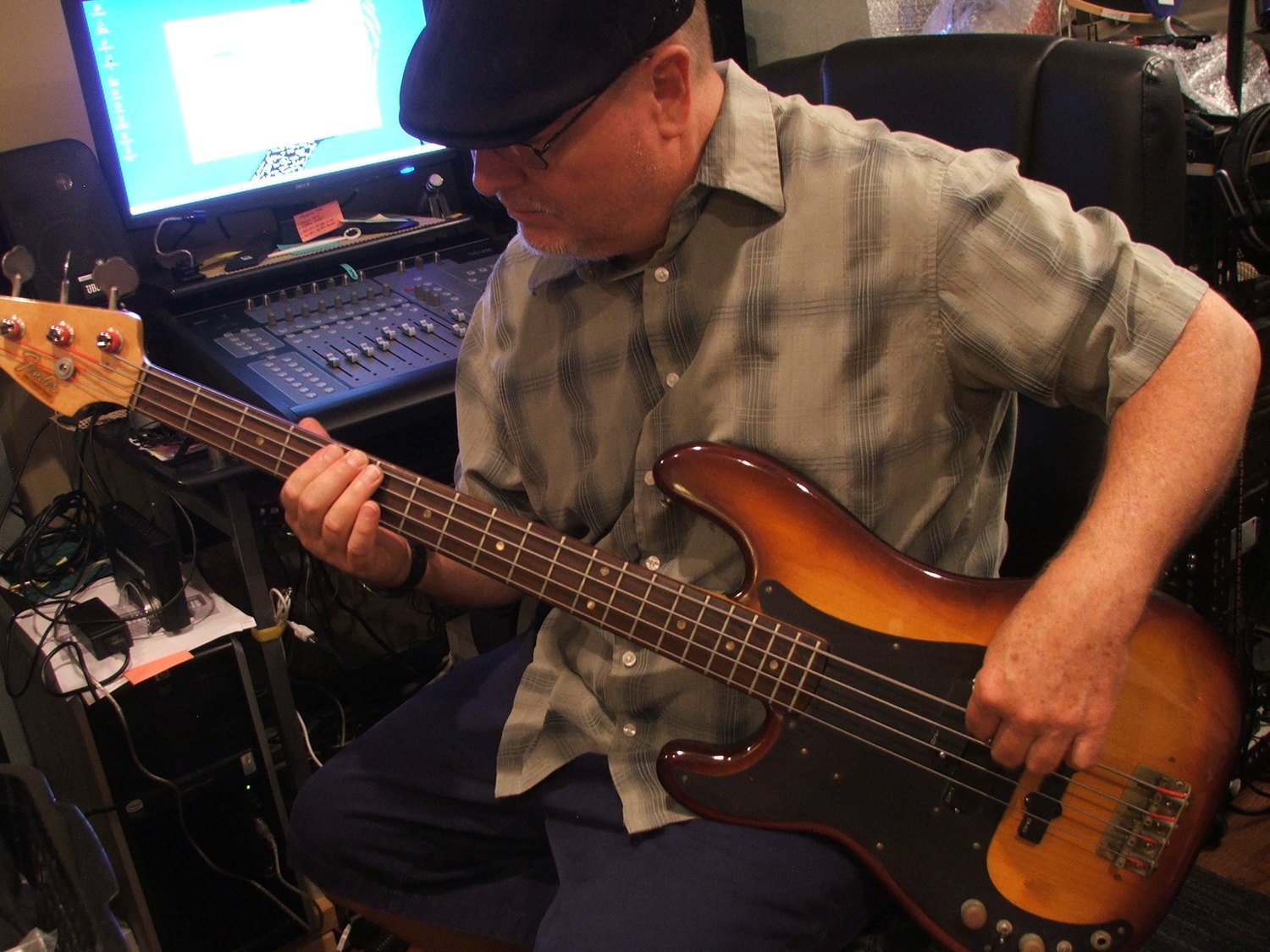 ReverbNation profile picture for @henryr