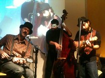 Christian Lisi Ukulele trio