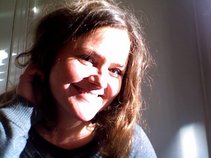 Ms. K Singer/Songwriter