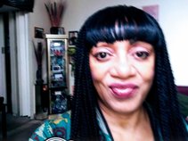 evamarialucas1@gmail.com