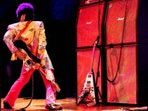 Jimy Bleu as Jimi Hendrix