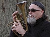 RAW PRAISE HORN