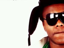 S H I M Z I E  The African Prince