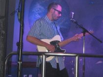 Tommy Two Guns