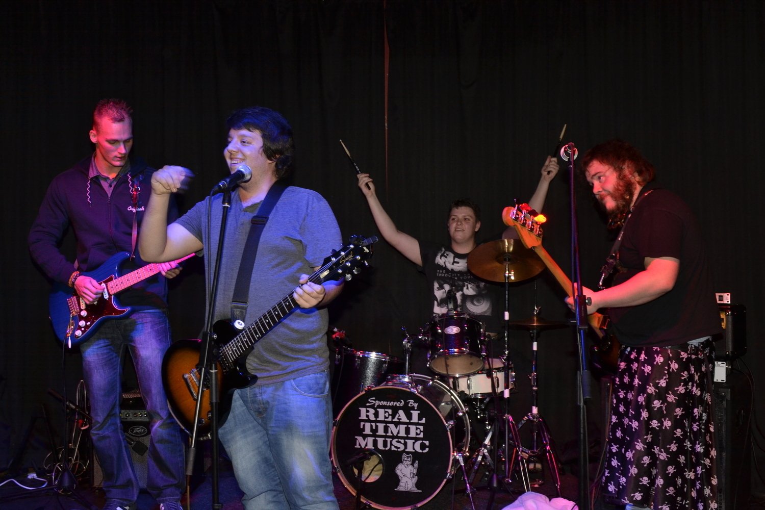 ReverbNation profile picture for @Specifics