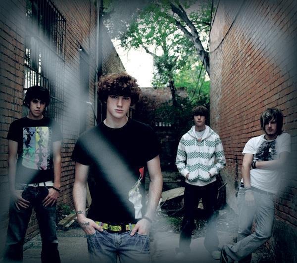 ReverbNation profile picture for @outlet