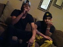 Flyy Geeks Raw Gang