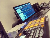 Dnastonthebeat