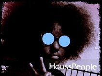 2Housspeople