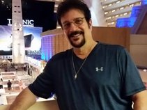 Ray Martin Cerimeli
