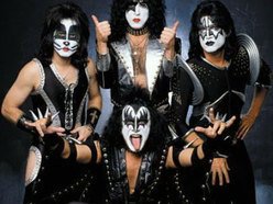 Kiss