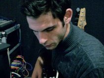 Damon Solo