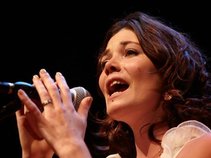 Jennifer.Original.Music