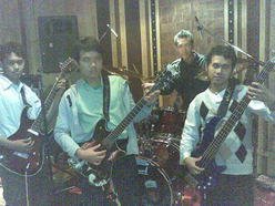 ReverbNation profile picture for @broadband
