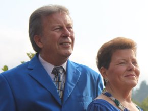 Gerald & Verna Edwards