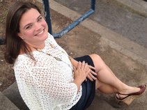Songwriter April Estes