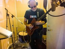 BOBO & THE ICEPICKERS